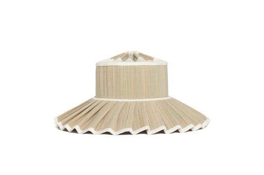 Front Row Capri Hat: Midi / Front Row / Medium