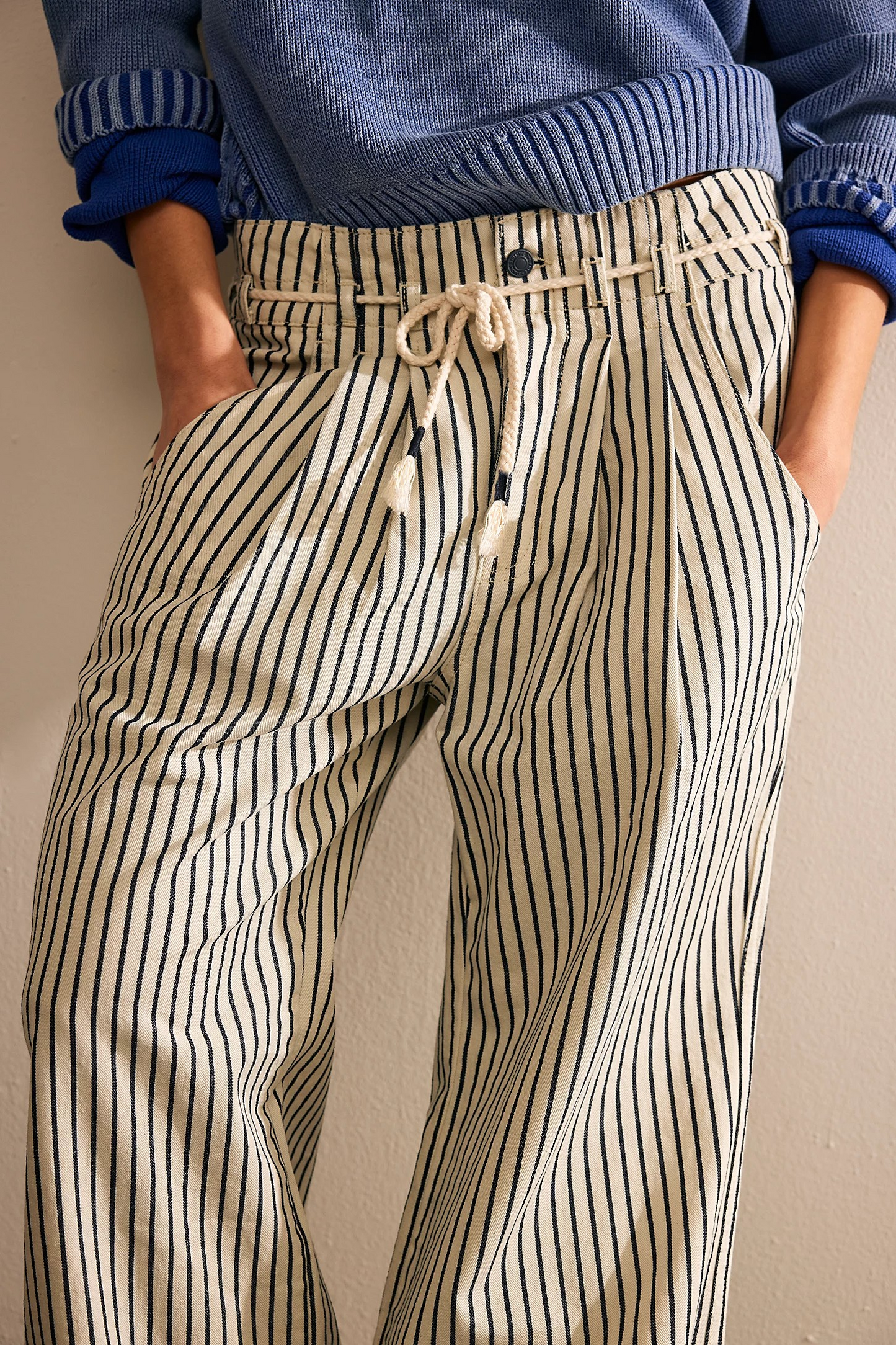 Dakota Cinched Pull On-Railroad