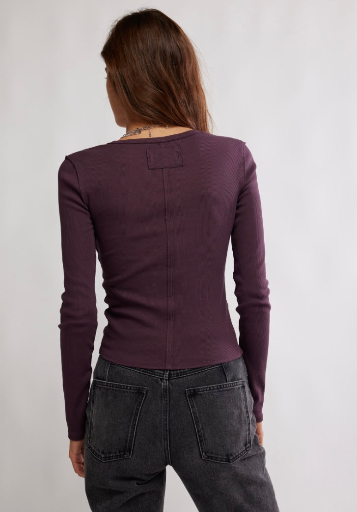 Neria Long Sleeve