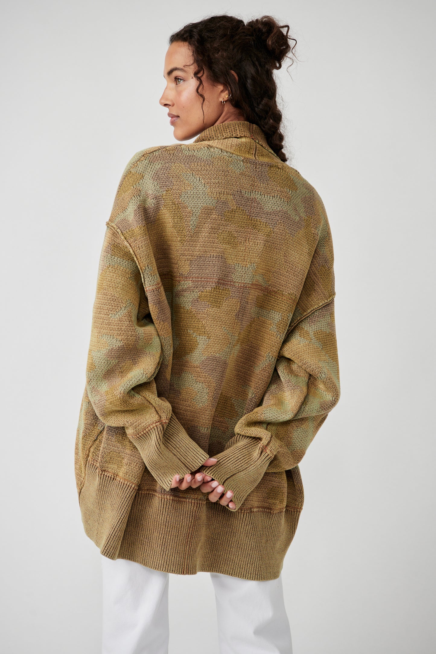 Chamomile Pattern Cardi