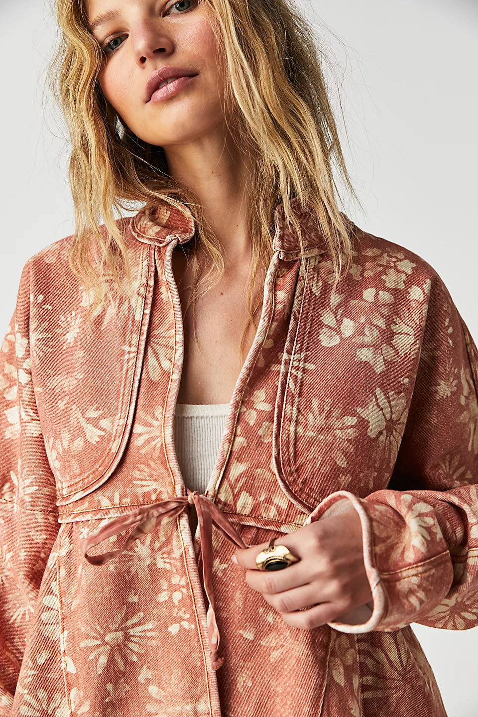 Lua Bed Jacket