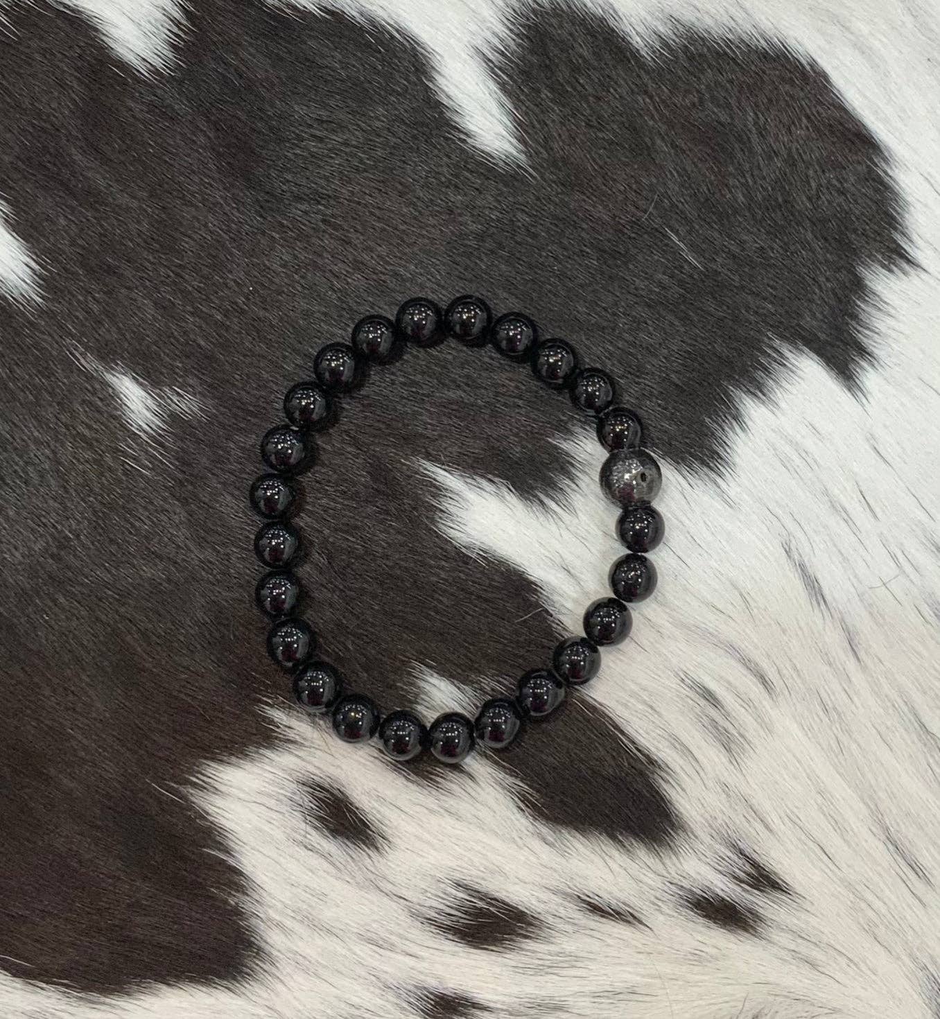 MC06- Black Onyx