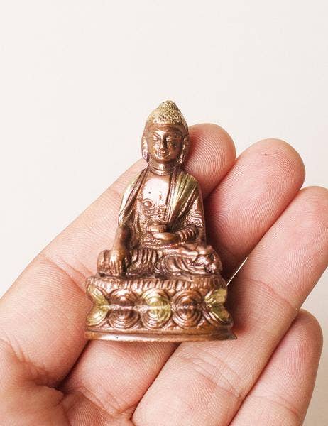 Pocket Buddha Statue