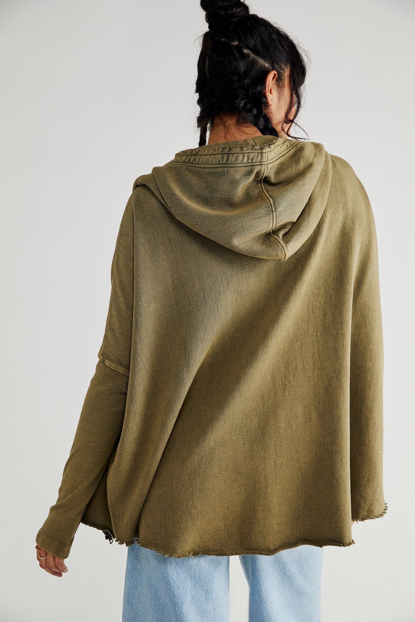Free Cloud Cardi