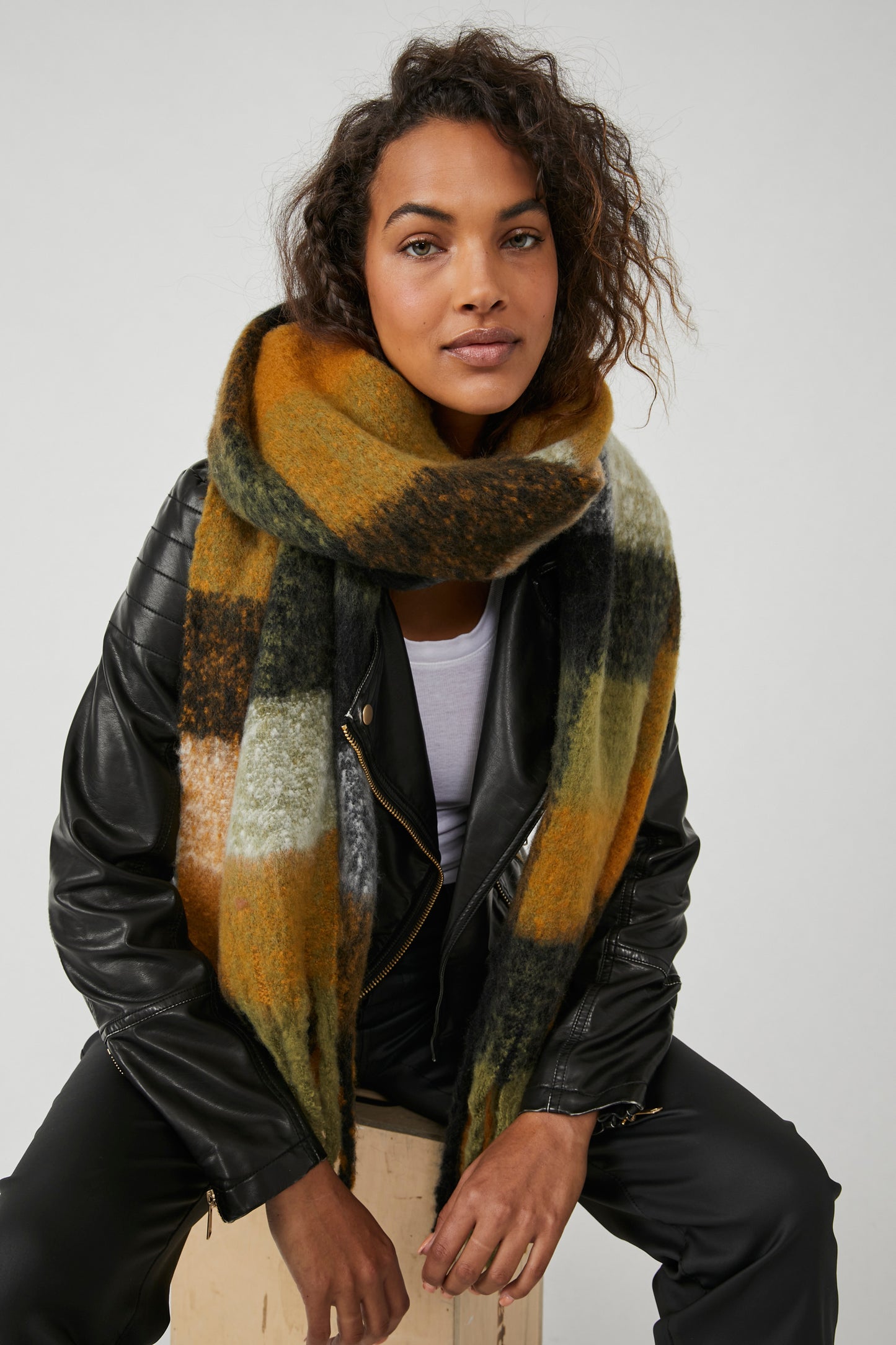 Piper Plaid Scarf