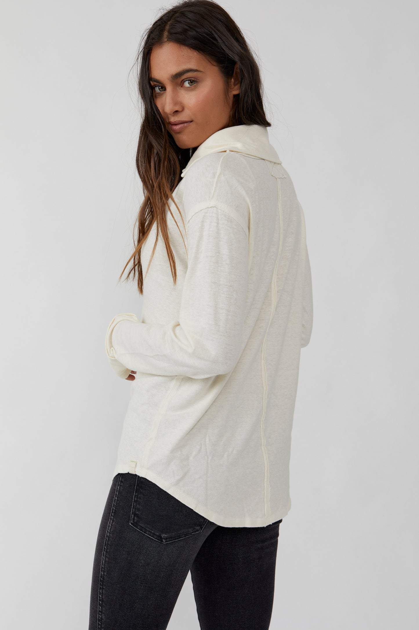 Raina Johny Collar