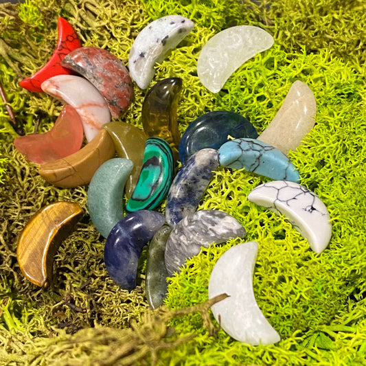 🌙 Crystal Mini Moon Assortment of Stones 🌙