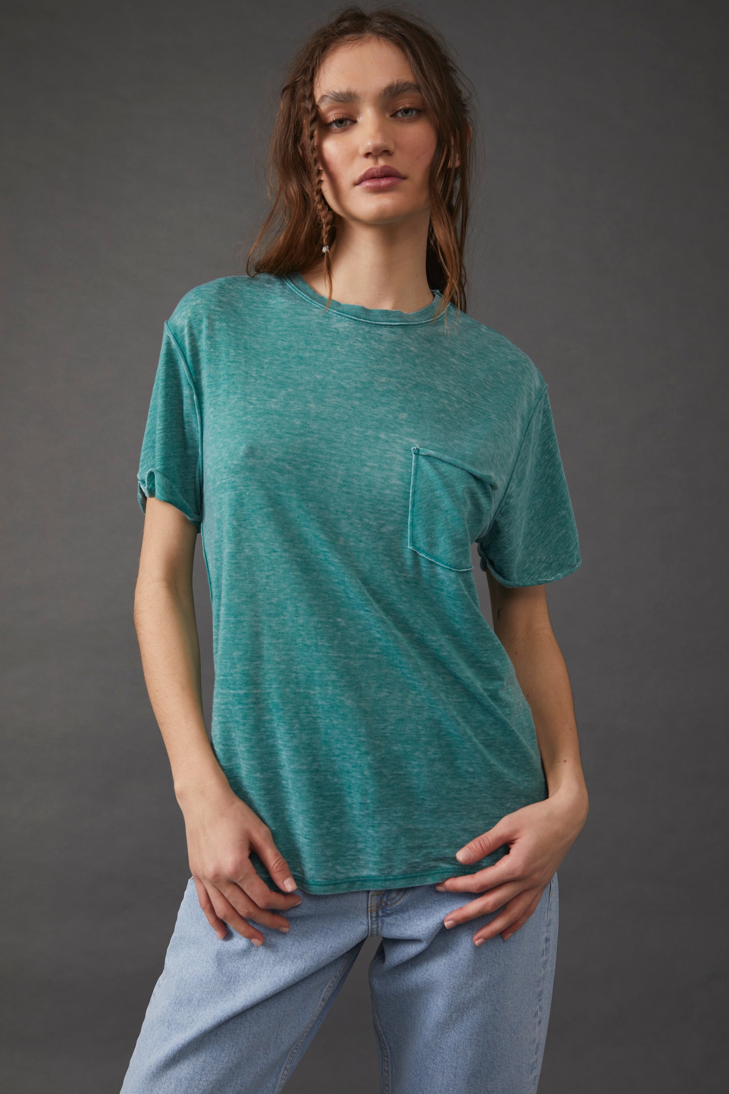 Vella Tee