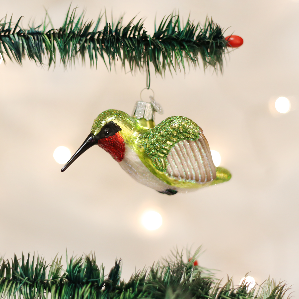 Hummingbird Ornament: 16055 / 12_8_6_10_L / 2 X 4 X 2.25