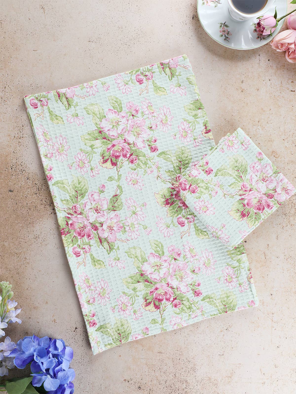 Apple Blossom Tea Towel Light Green