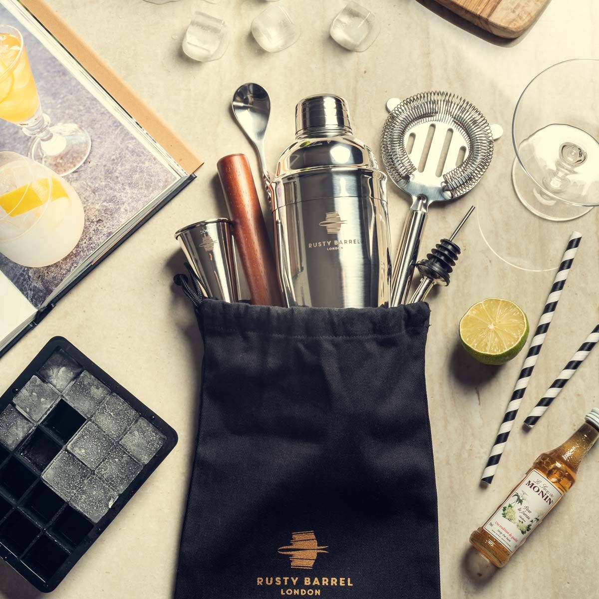 Rusty Barrel Mayfair Cocktail Making Set