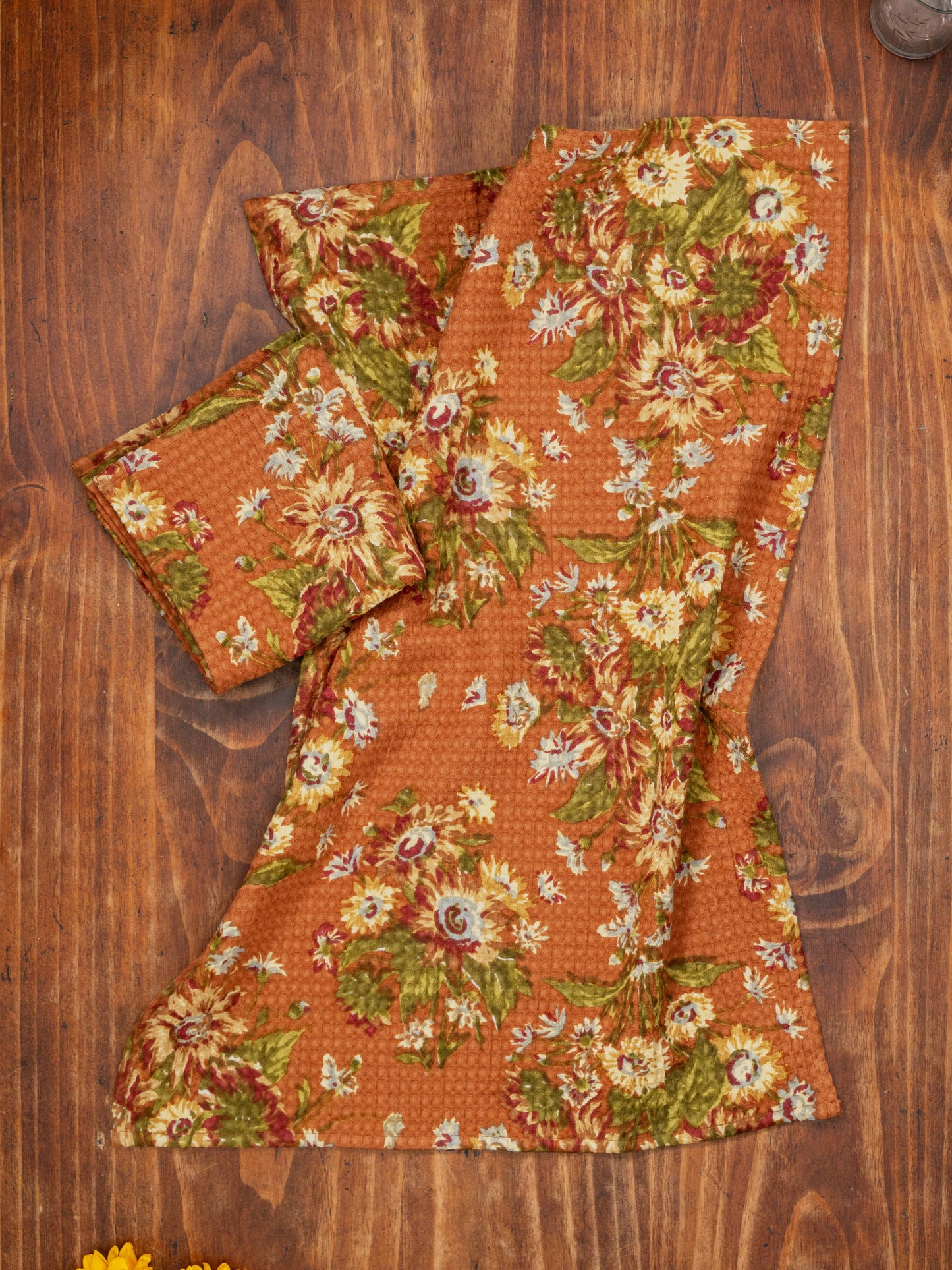 Marguerite Tea Towel  Rust