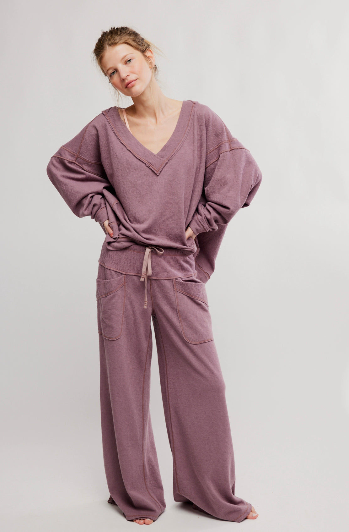 Staycation Pullover