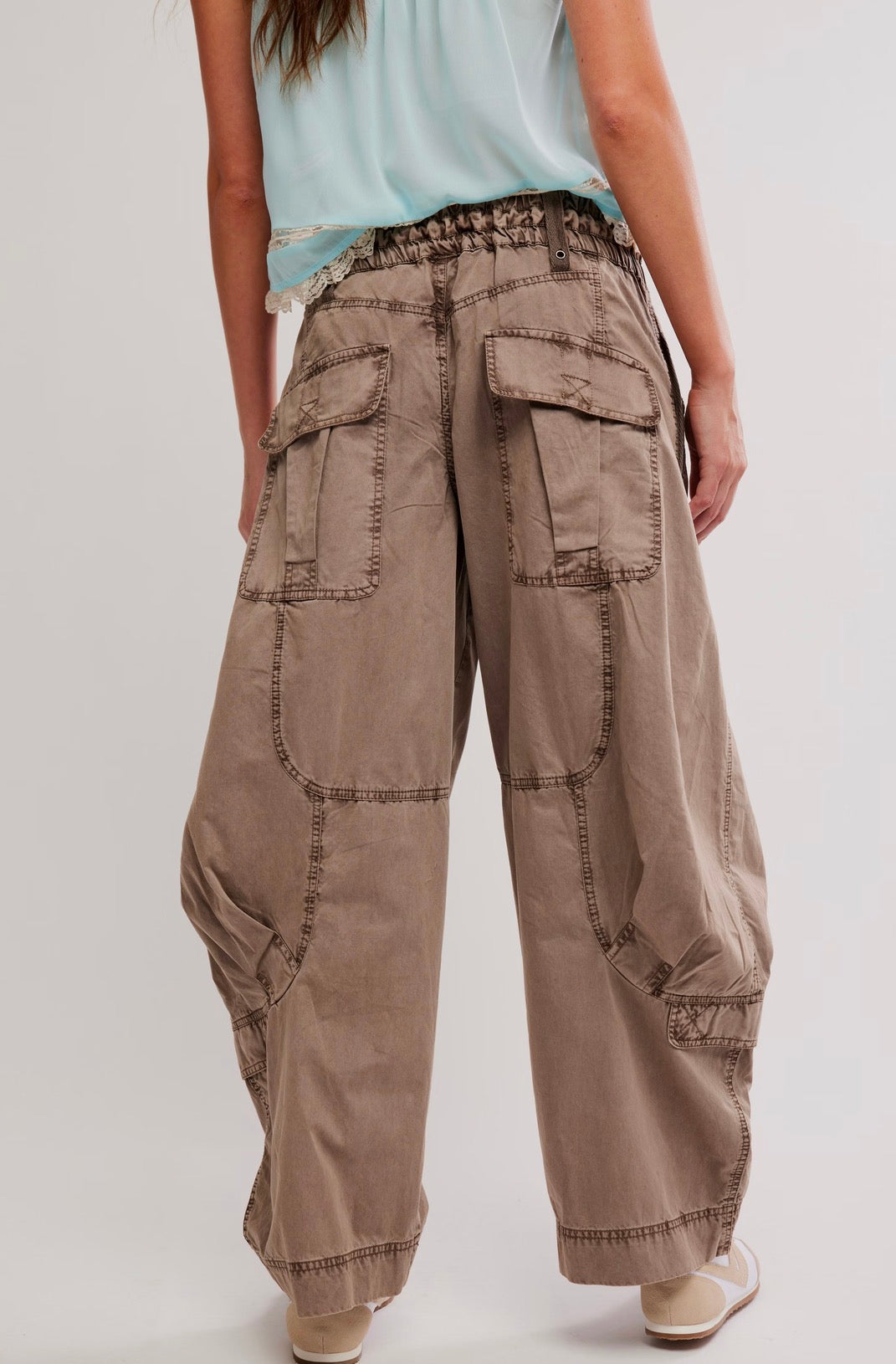 Onset Parachute Pant