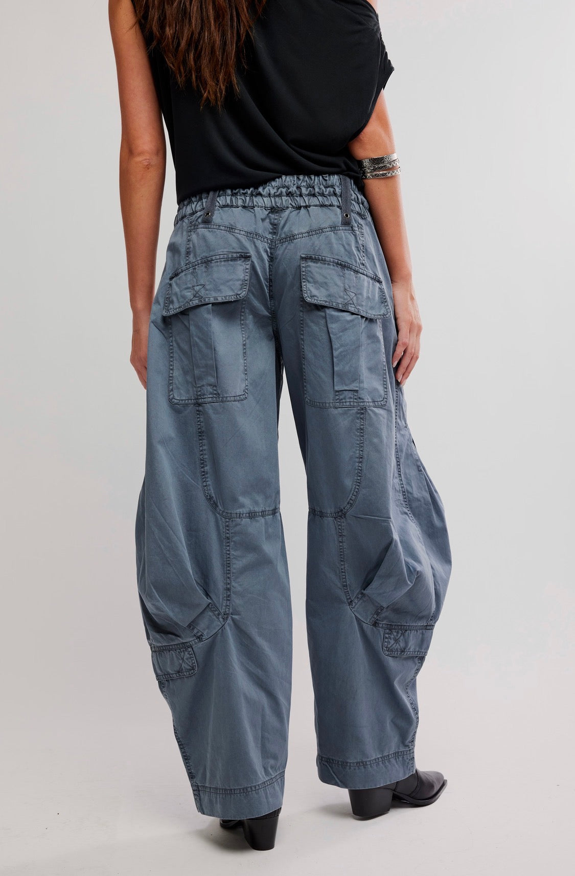 Onset Parachute Pant