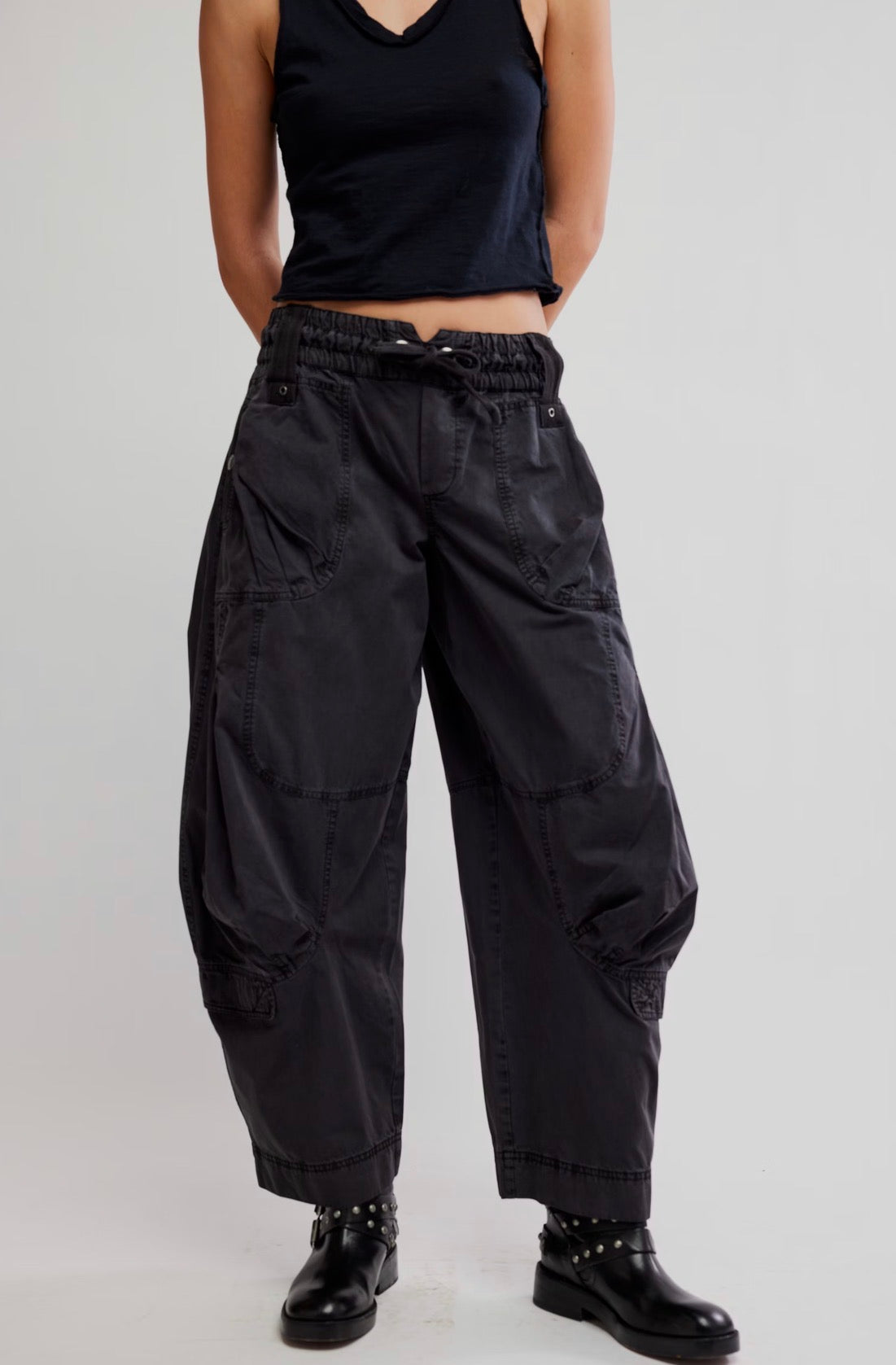 Onset Parachute Pant