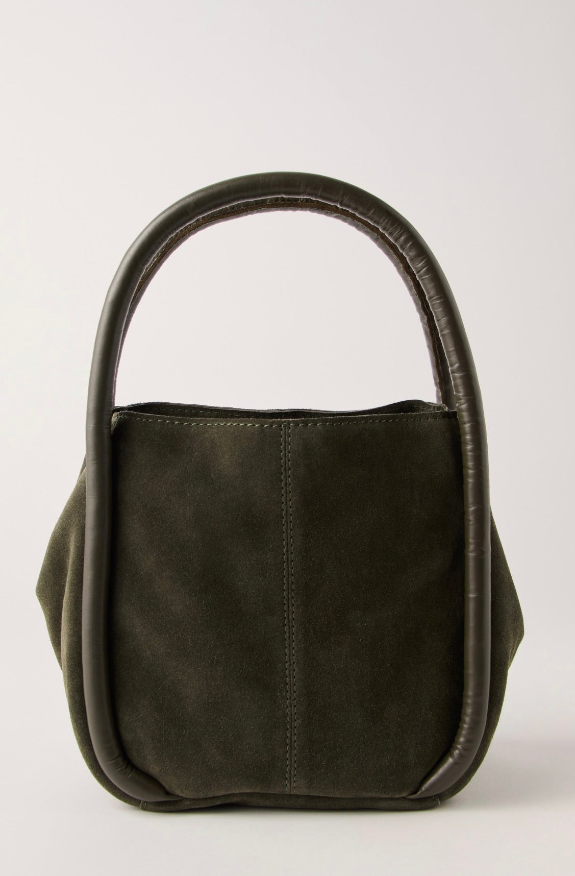 Barlow Bucket Bag