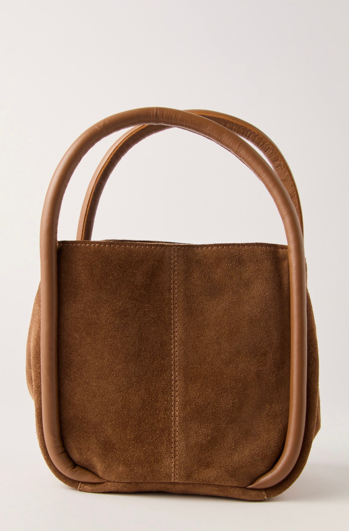 Barlow Bucket Bag