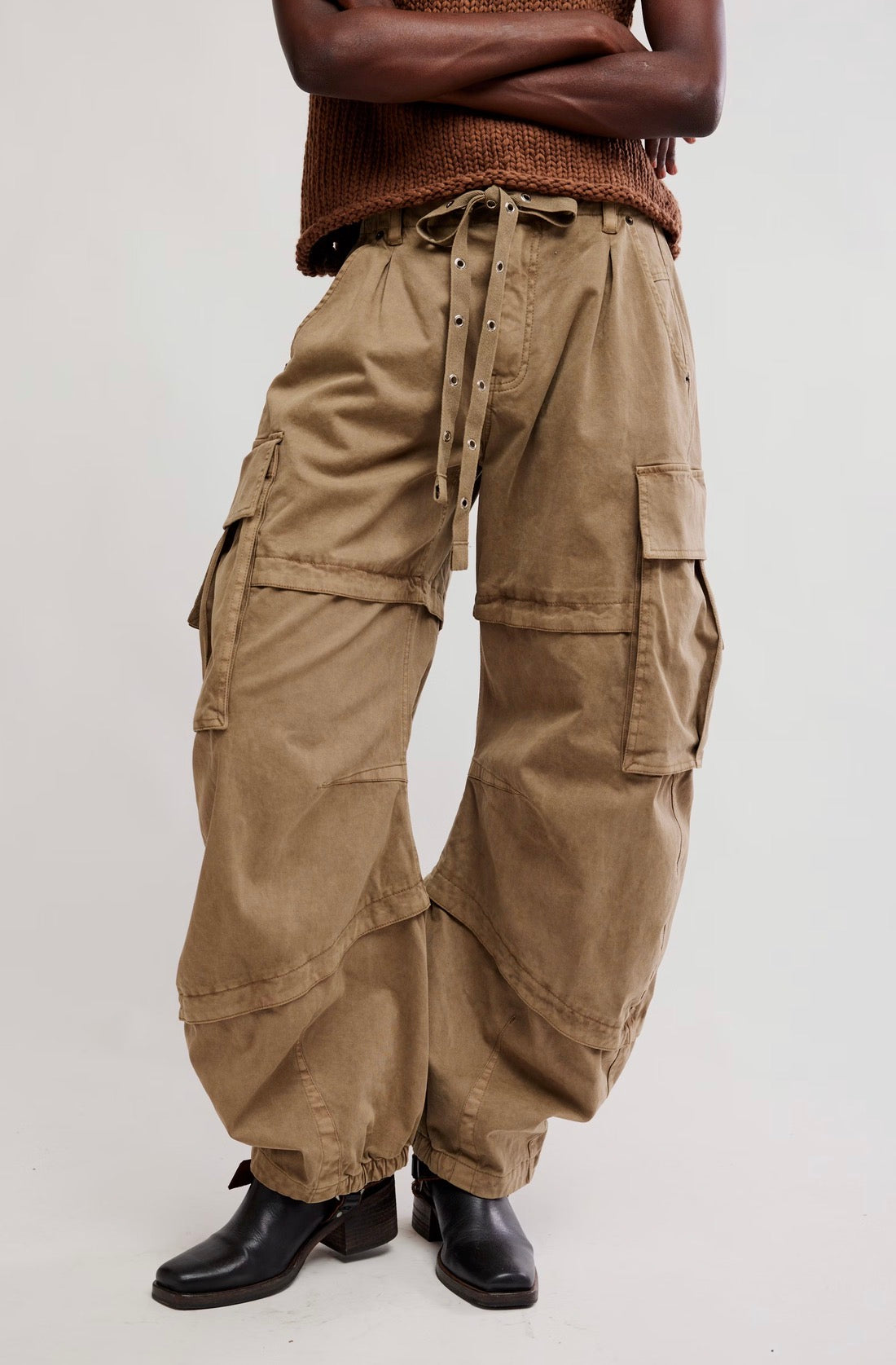 Reef Curved Cargo Twill