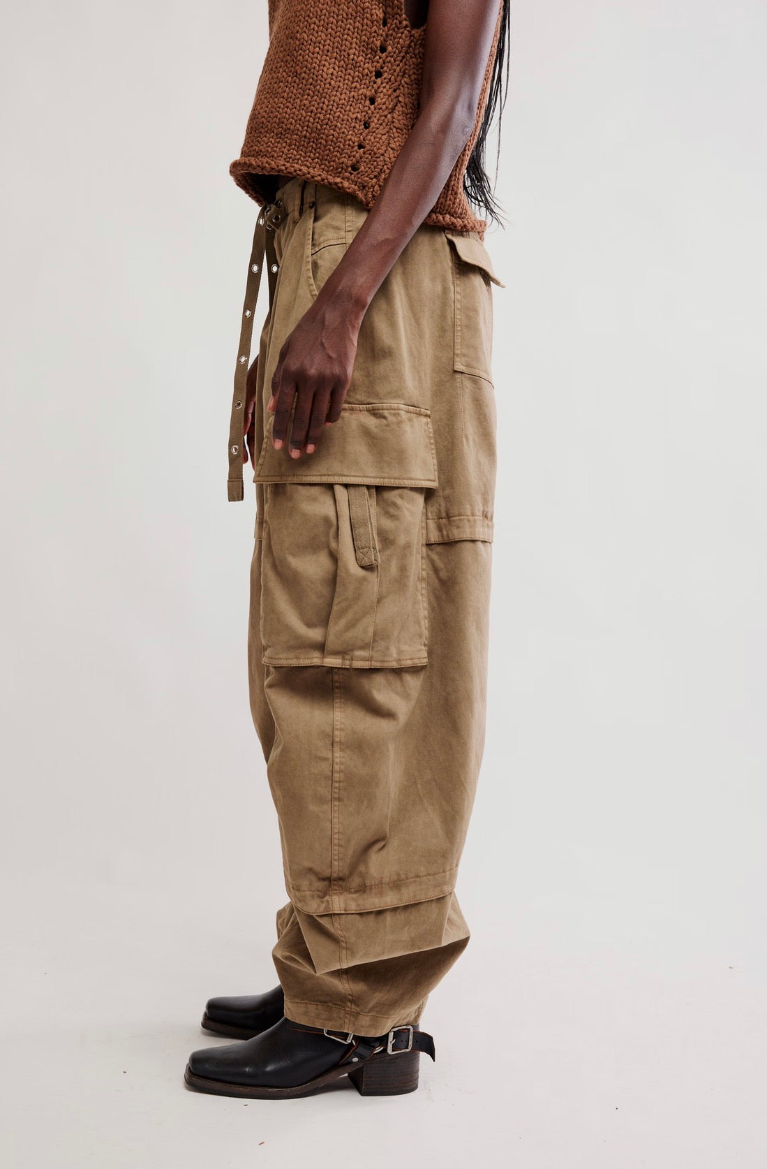 Reef Curved Cargo Twill