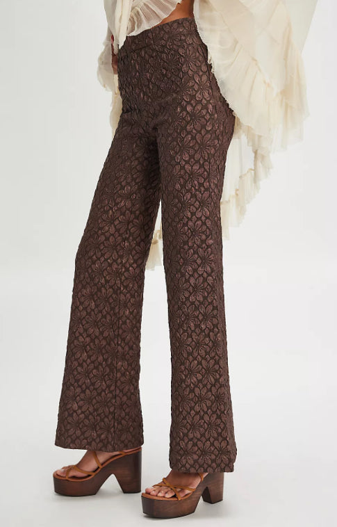 Runaway Floral Flare