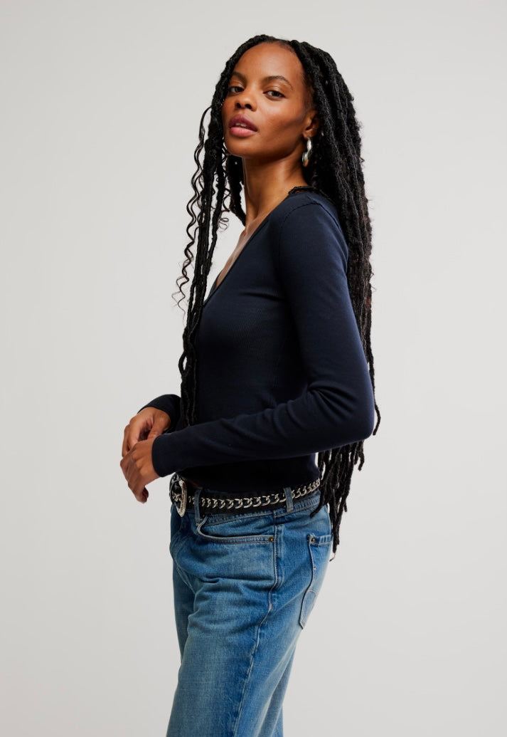 Neria Long Sleeve