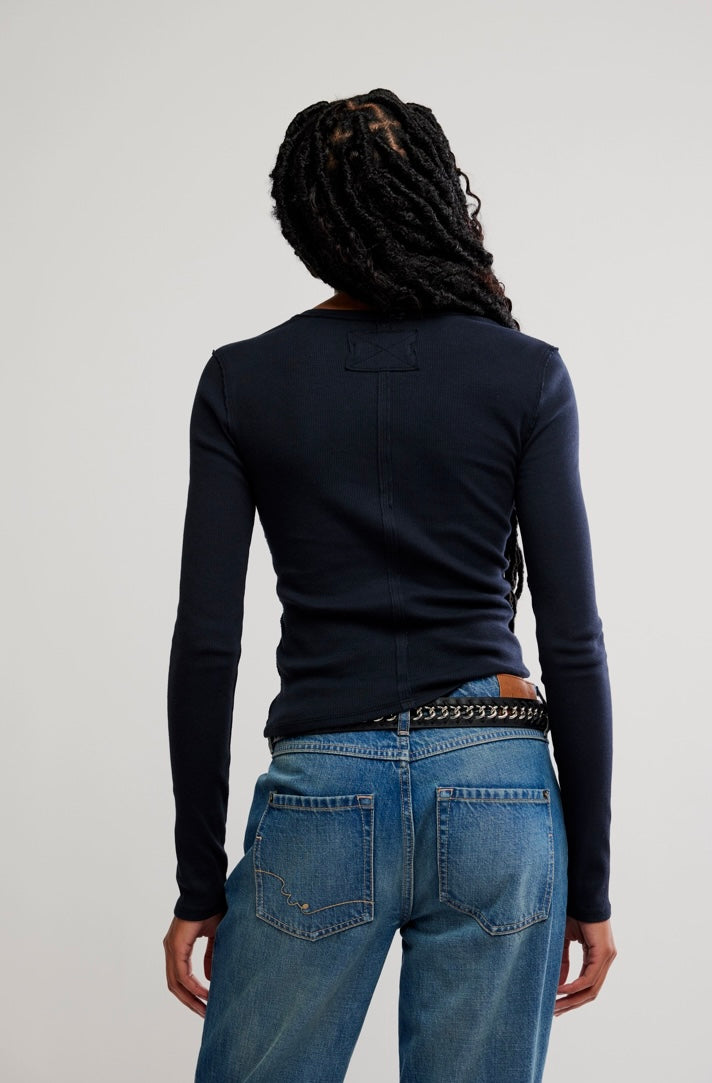 Neria Long Sleeve