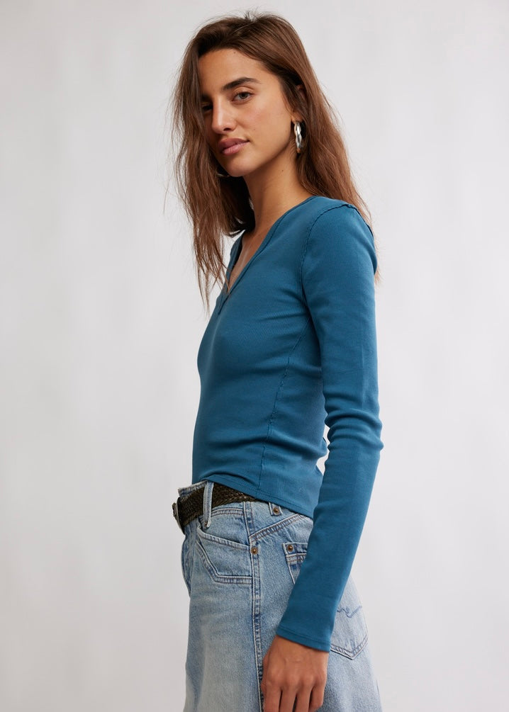Neria Long Sleeve