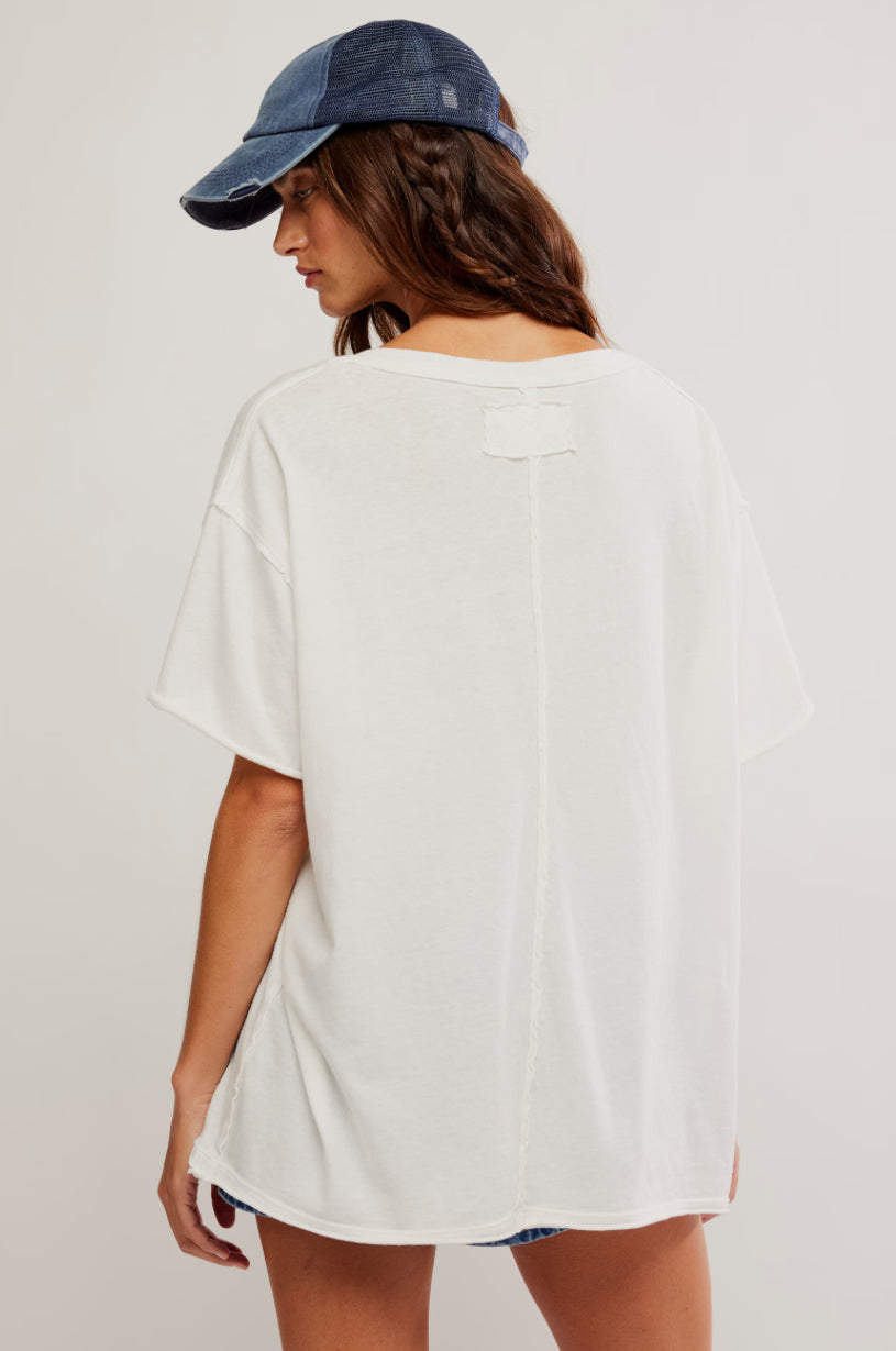 Nina Tee V