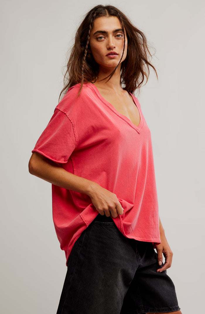 Nina Tee V