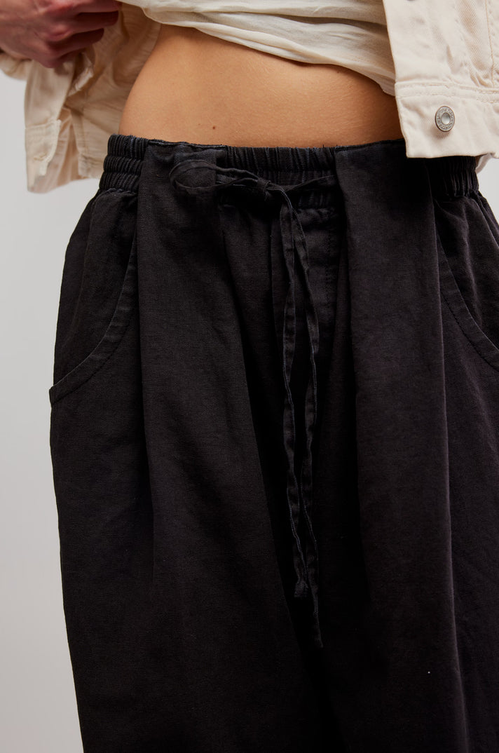 Chambers Laid Back Pull on Pants