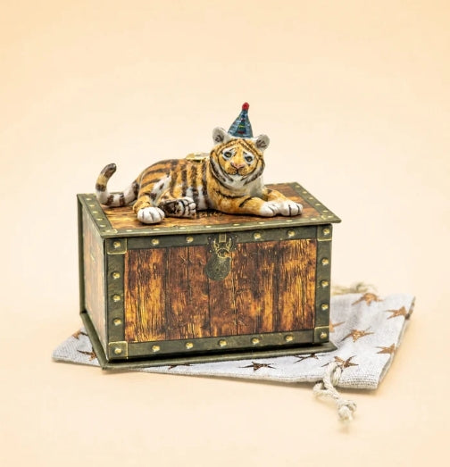 Camp Hollow - Cake Topper