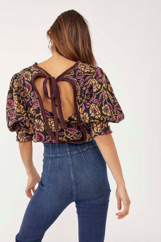 No ordinary Top